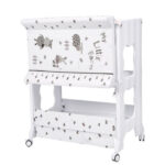 Multipurpose baby table. Bathing, diaper changing and baby care.